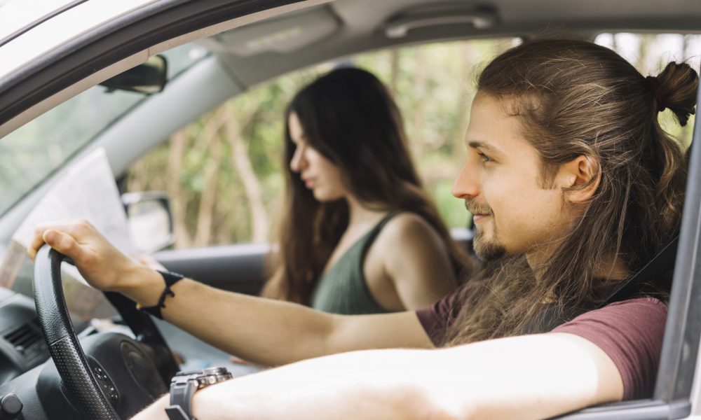 young-couple-trip-car